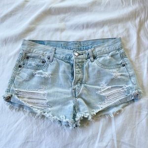 American Eagle High-Rise Light Wash Distressed Denim Shorts, Size 8